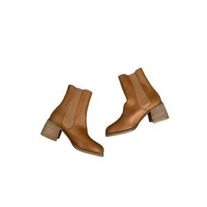 Beast Fashion Tan Brown Ankle Heeled Booties Women’s Size 7 Short Boots Heels